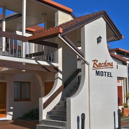 Barcelona Motel Таупо Екстериор снимка